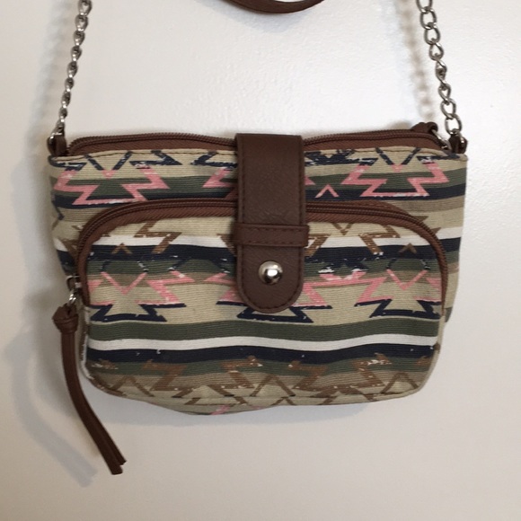 Handbags - Cute Tribal Chain Purse